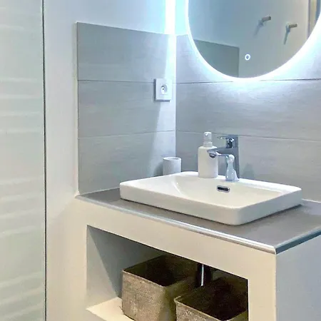 5 Bedroom Beautiful In 別荘 *